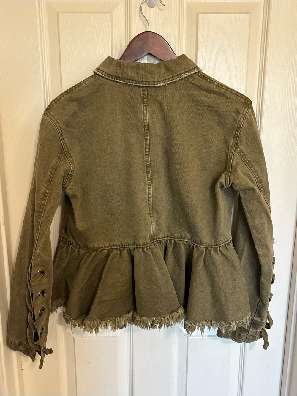 Free People Olive Ruffle Hem Denim Jacket Lace‑Up Cuffs XS - Picture 12 of 13